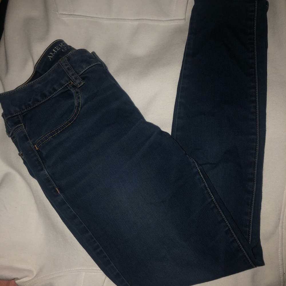 Medium blue wash, mid rise, short